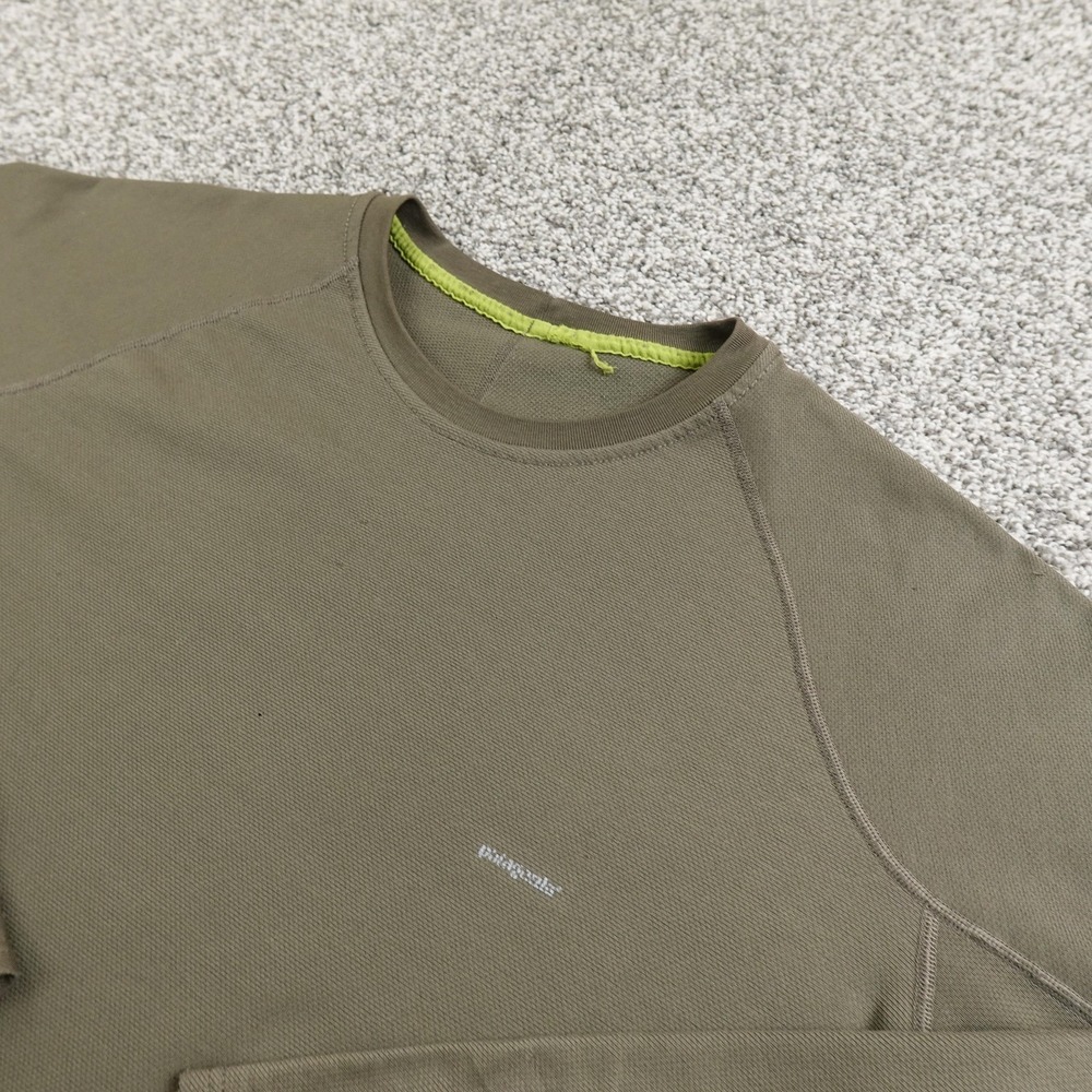 Patagonia‎ Shirt Mens 2XL Green Long Sleeve Capilene Crew Neck Layer Performance